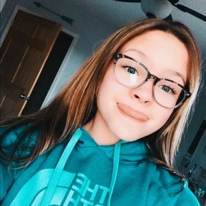 Meet your Posher, Jenna